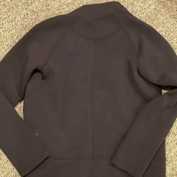 black lululemon zipup - Picture 2 of 3